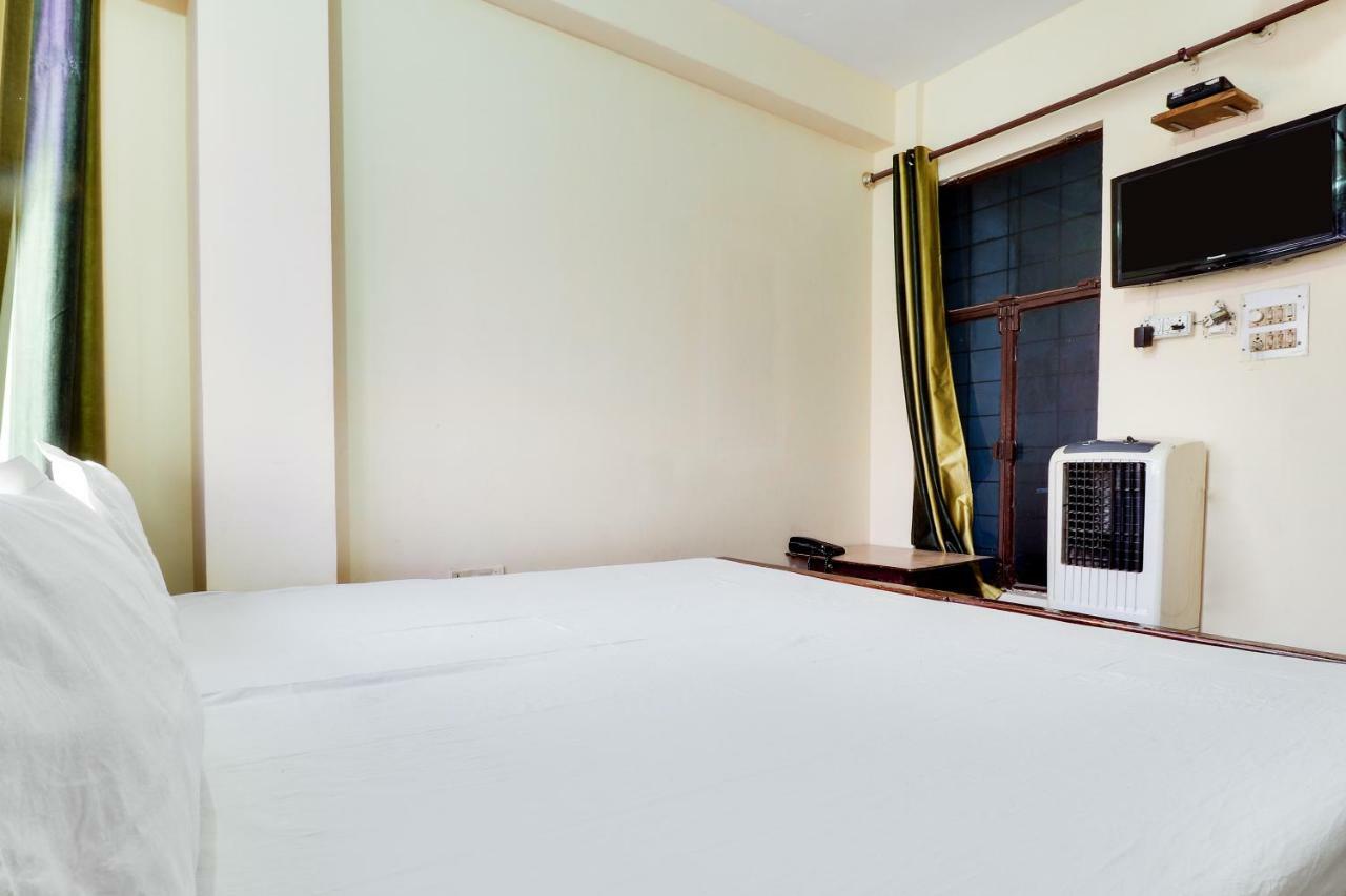 Spot On 38567 Hotel Aryan 러크나우 외부 사진