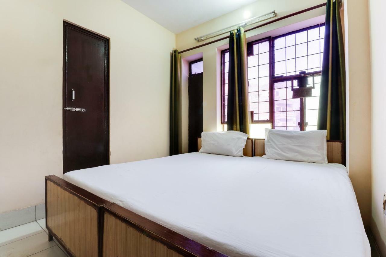 Spot On 38567 Hotel Aryan 러크나우 외부 사진